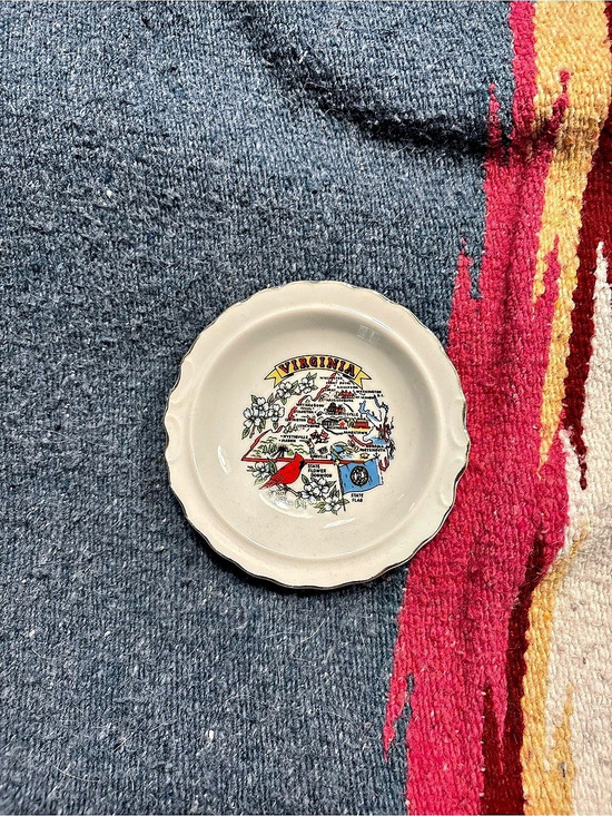 Other - Decorative Souvenir Plate in White & Red